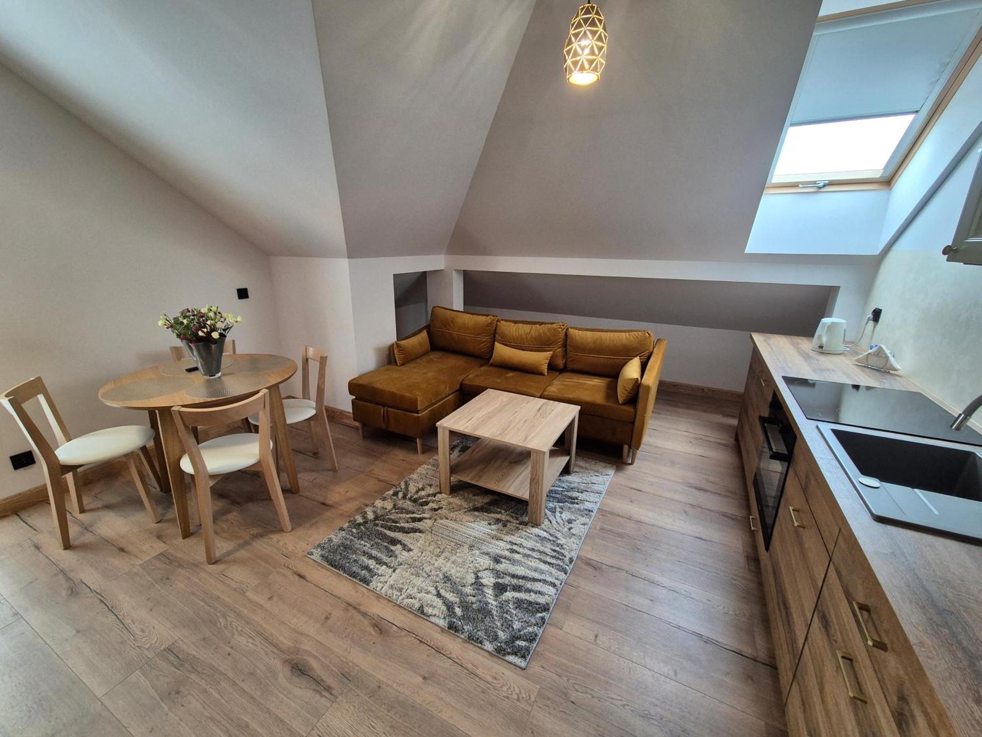 Wypoczynek Nad Zatoka Apartamenty Wladyslawowo Luaran gambar